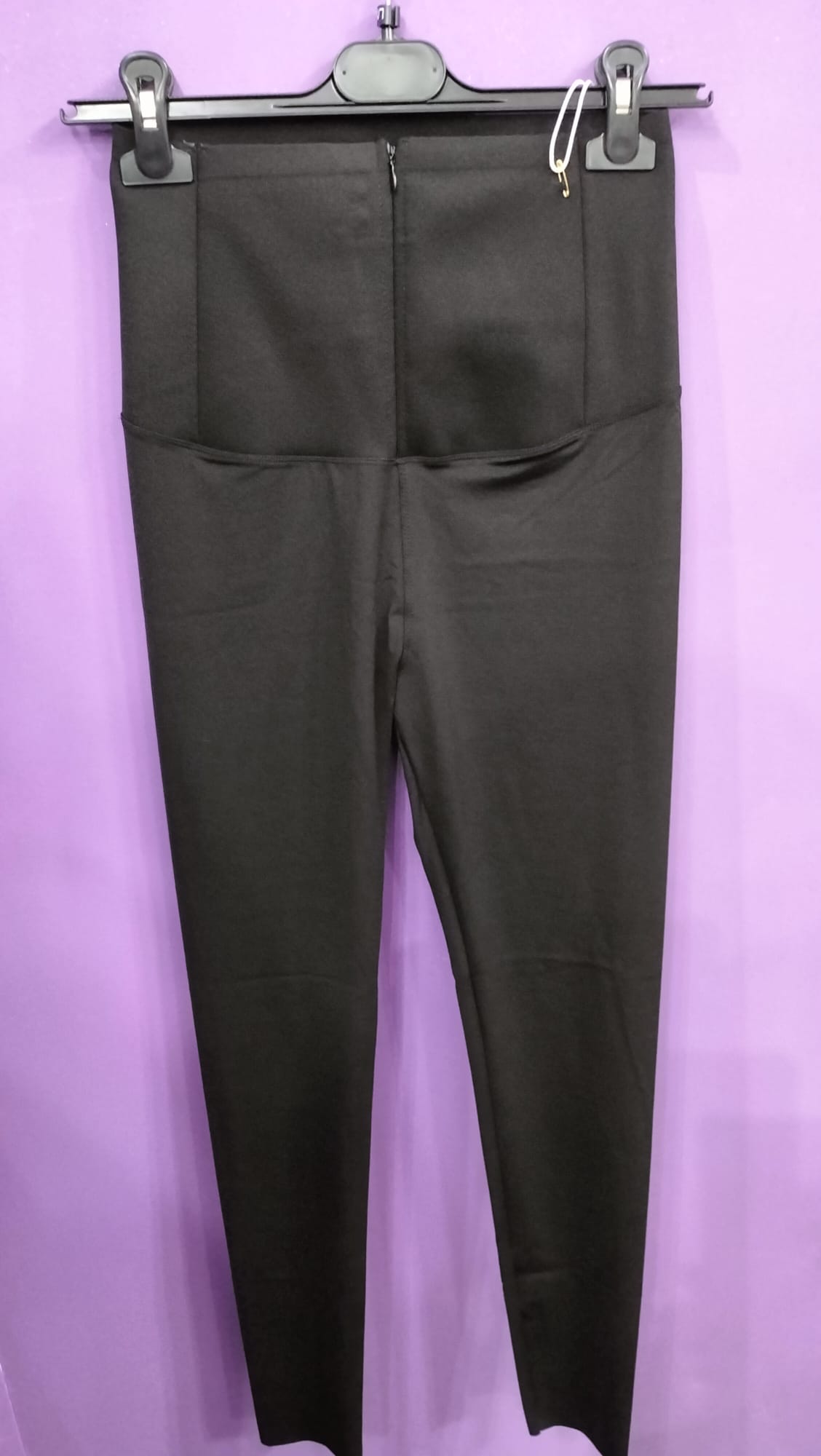 Legging in lycra ,contenitivo, perfetto per sport, camminata ,tempo libero