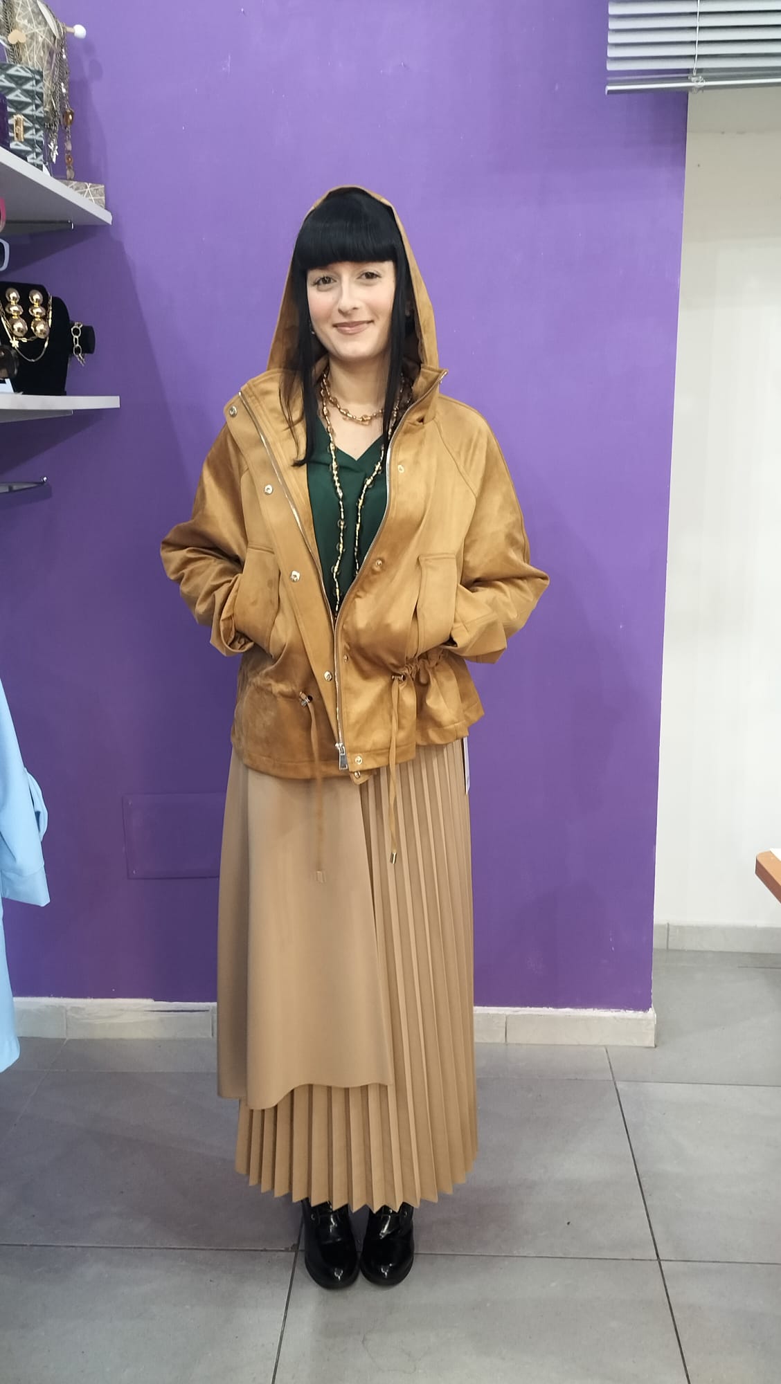 Giacca in ecopelle con cappuccio ,stile Bomber -anorak