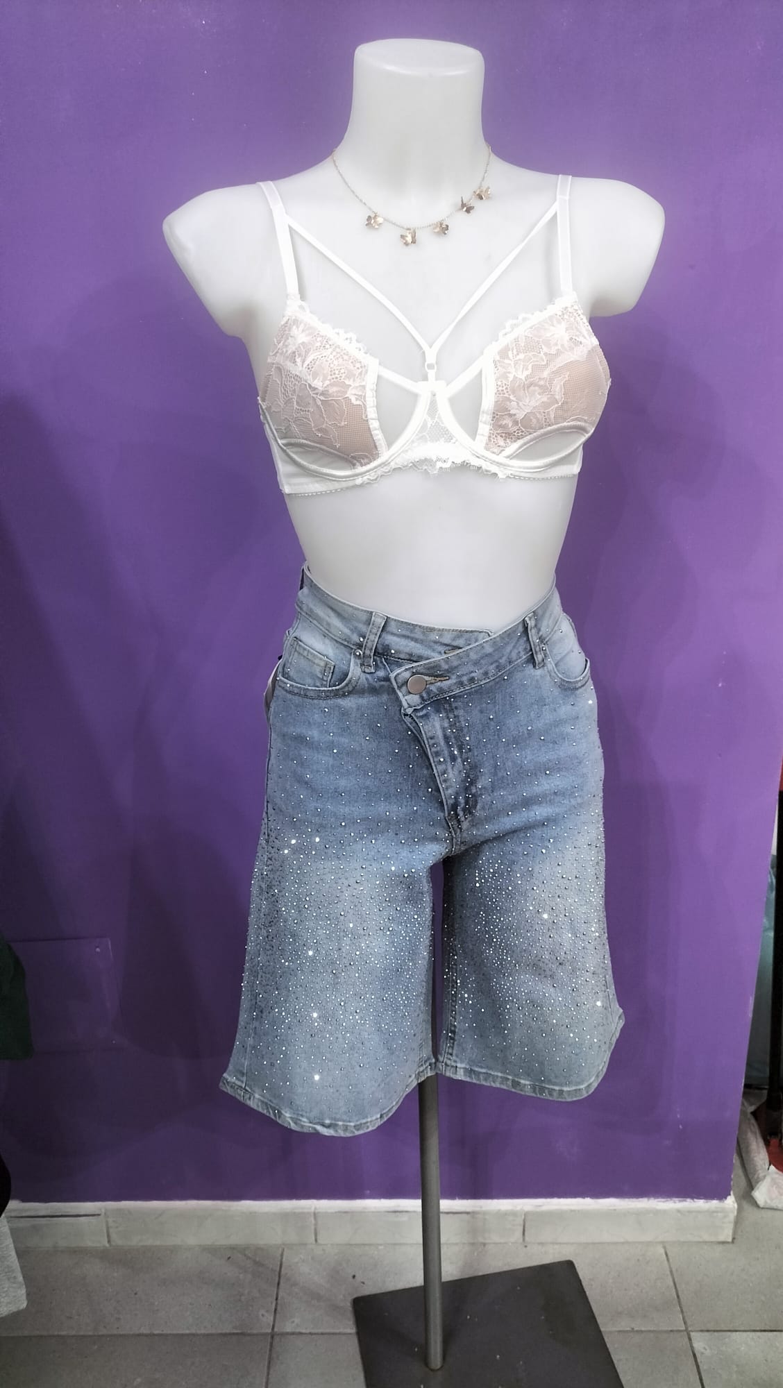 Jeans Bermuda con Brillantini