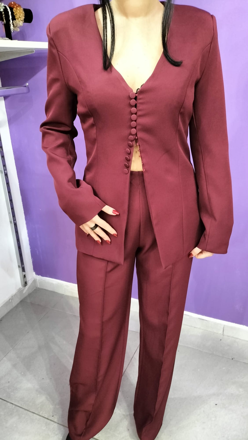 Tailleur Bordeaux ,Giacca dal Design raffinato e particolare, perfetto per eventi,cerimonie,serate