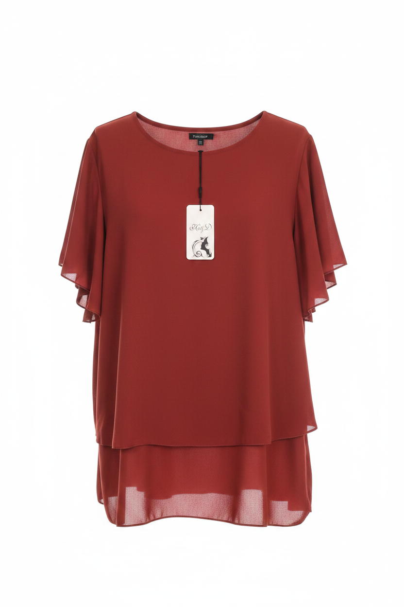 Blusa oversize sfondo bianco