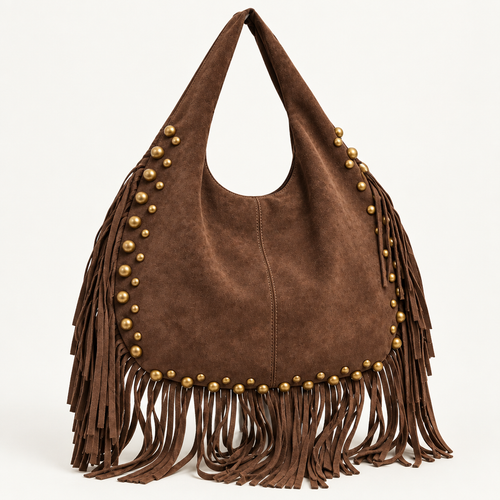 Dettaglio borchie e frange della borsa Harly