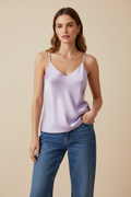 Top lilla con jeans - orlo singolo